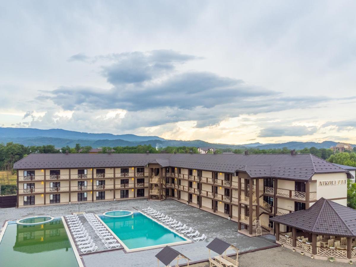 Hotel Nikoletta Solotwyno Exterior foto
